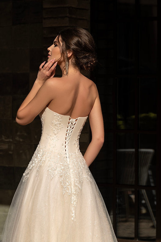 Wedding dress Wien